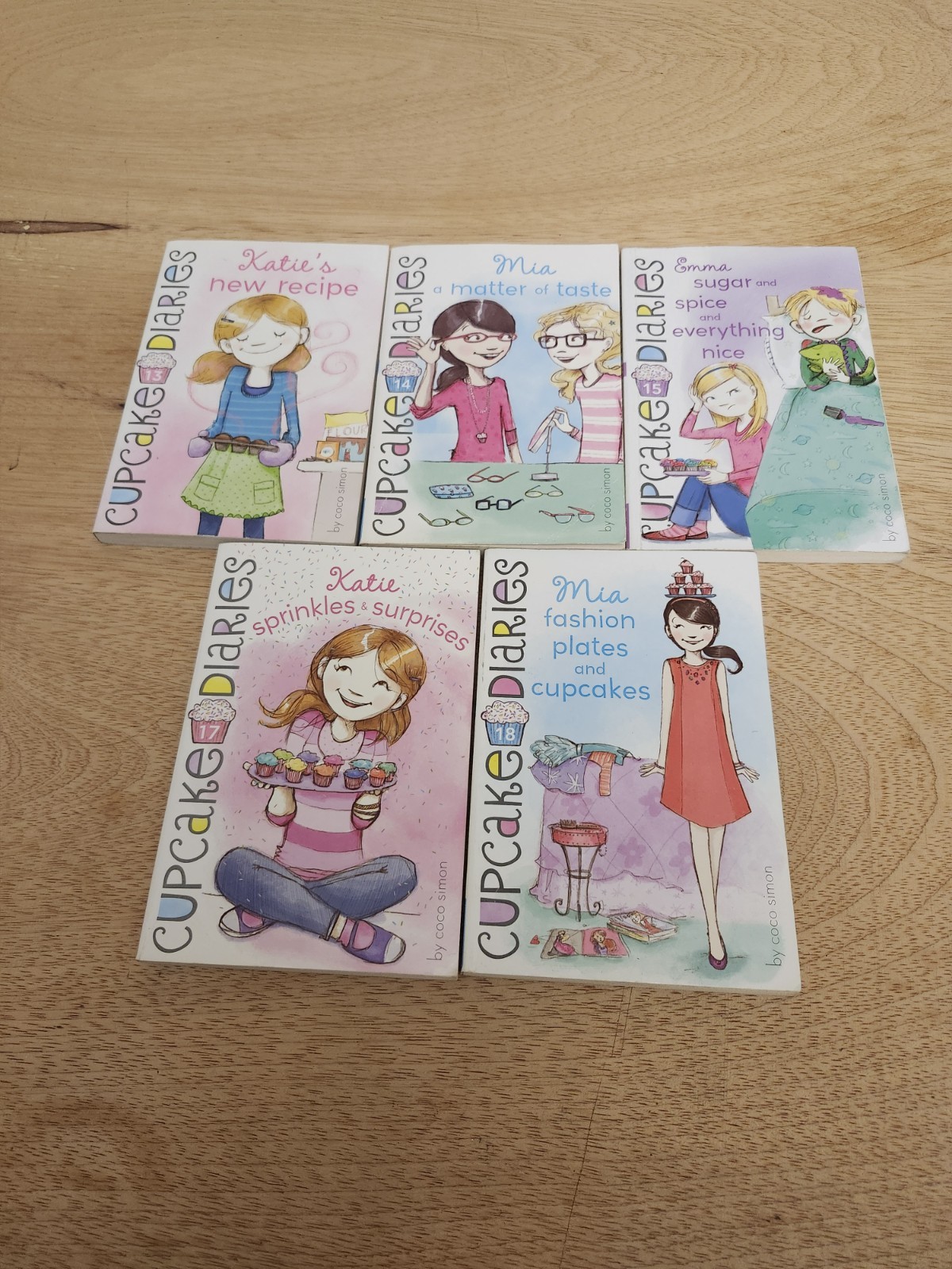 Cupcake Diaries Lot # 13,14,15,17 & 18 Total Of 5 Books