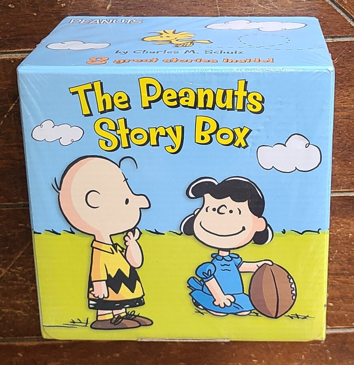 The Peanuts Storybox w/8 Board Books (Simon Spotlight Box Edition, June 2021)