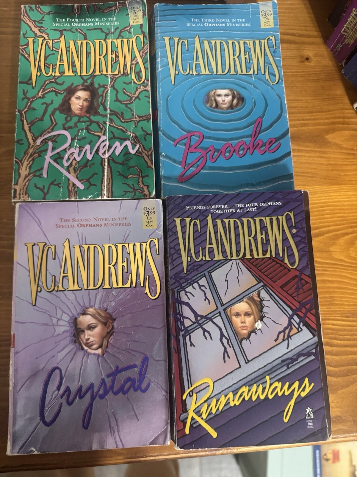 VC Andrews Paperback Books Original Mixed Lot of 22 Paperback Books Young Adults