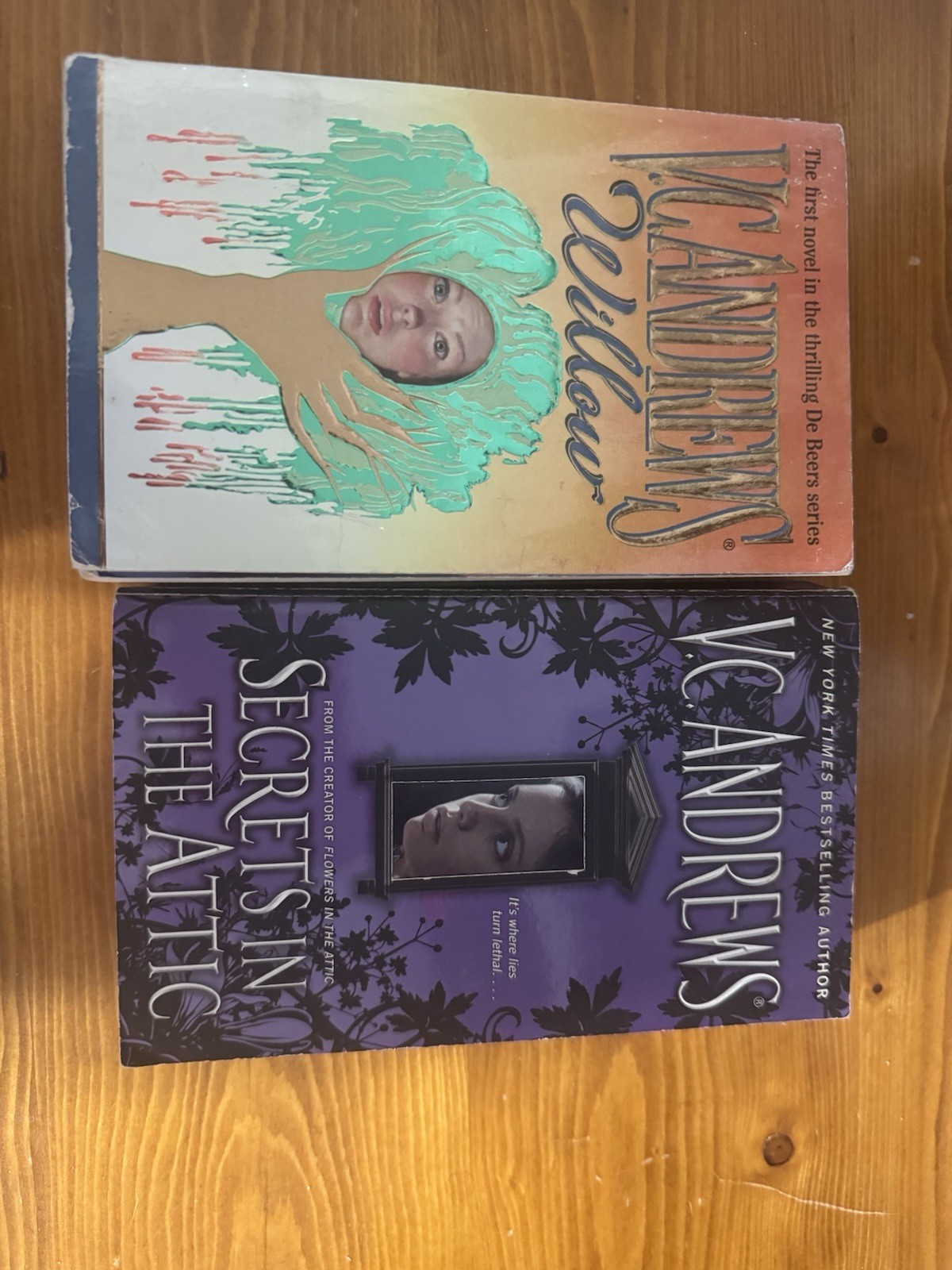 VC Andrews Paperback Books Original Mixed Lot of 22 Paperback Books Young Adults