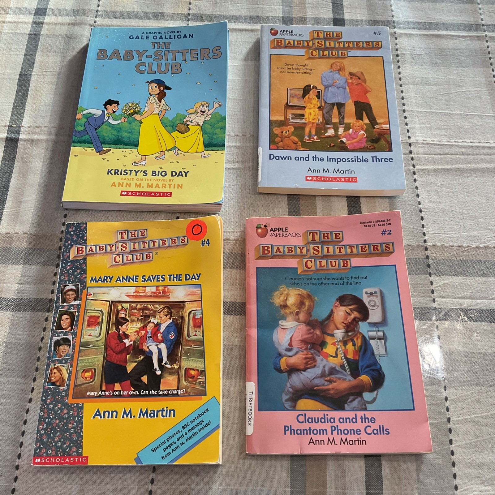 The Babysitters Club Paperback Books Lot Of 4