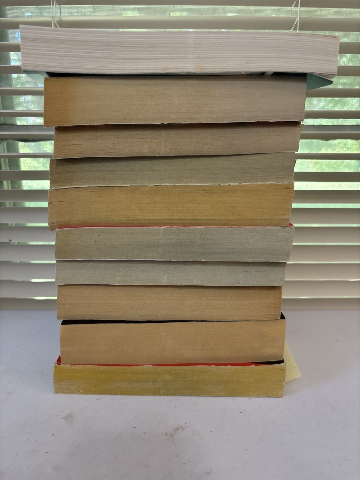 Lot of 10 – Mystery and Thrillers – Mixed Authors – FREE SHIPPING