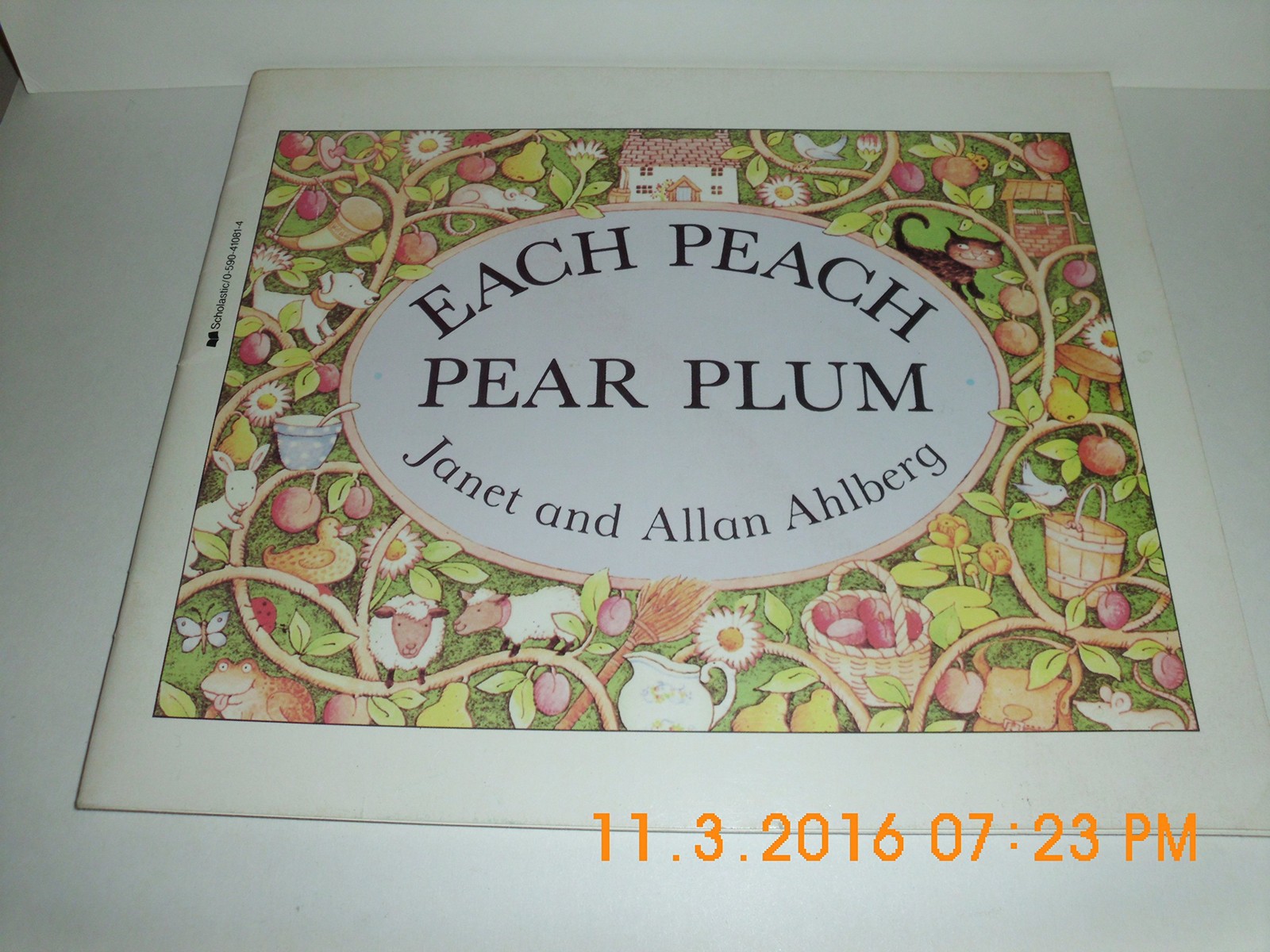 Each Peach Pear Plum – Janet Ahlberg|Allan Ahlberg – Good – See condition no…