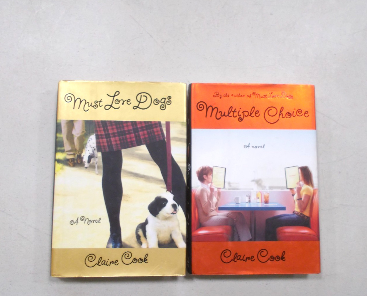 2 CLAIRE COOK # HC W/DJ MUST LOVE DOGS MUTIPLE CHOICE