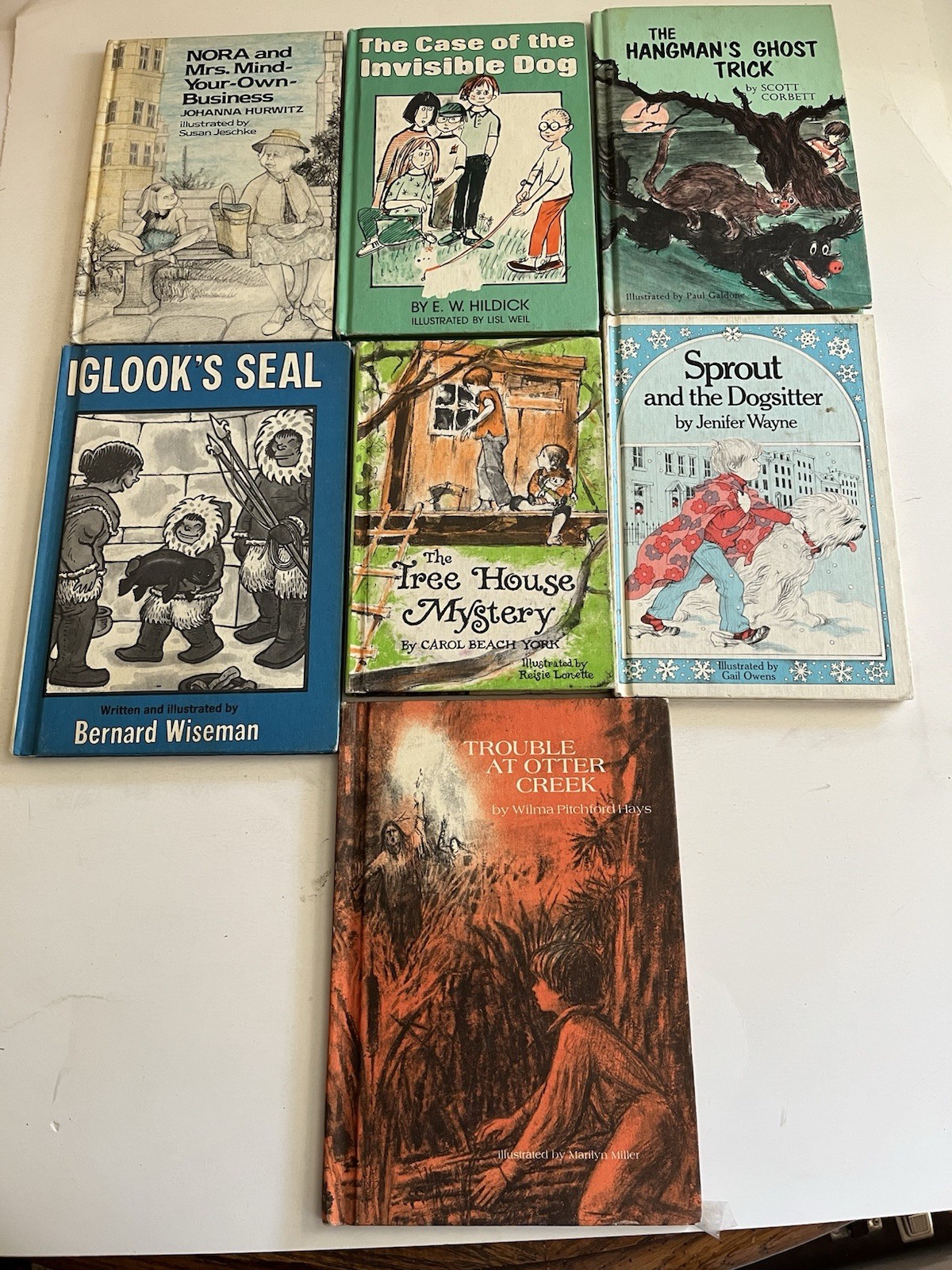 CHILDREN’S HC BOOK Lot of 7 1970’s Weekly Reader Etc. Tree House Mystery Good